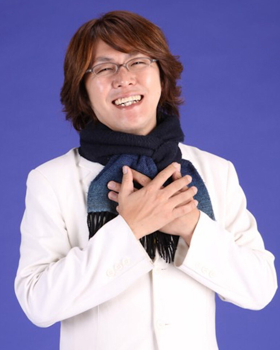 ものまねタレント ぺよん潤 宣材写真｜ペ・ヨンジュンのものまねで知られる男性ものまね芸人・司会者｜ジョイント83